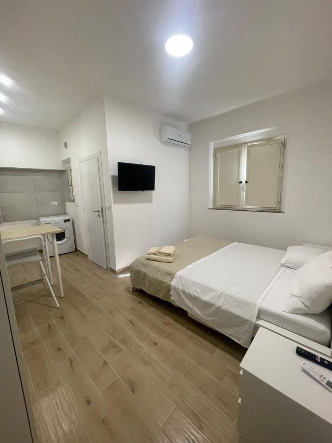 Gm Immobiliare Apartment Reggio di Calabria Bagian luar foto